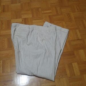 The Lena-moderately curvy trousers. Sz26 #97